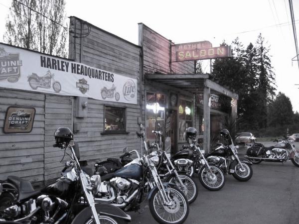 biker-bar-2